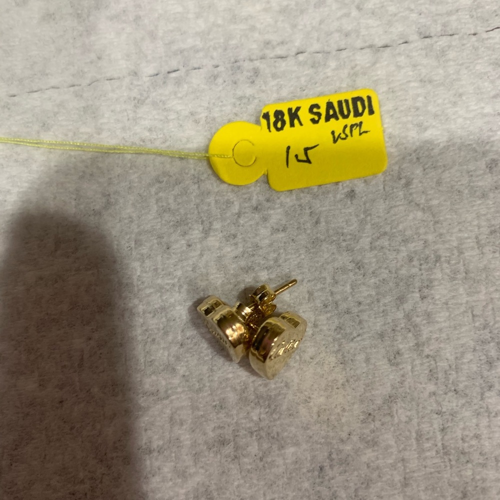 18k earrings stud